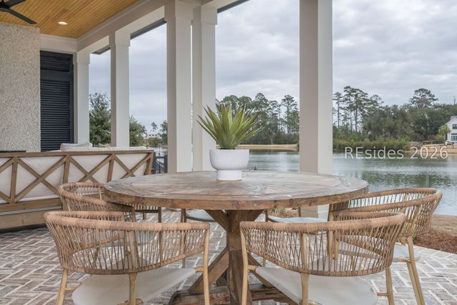 452 Davies Rd, Bluffton, SC 29910