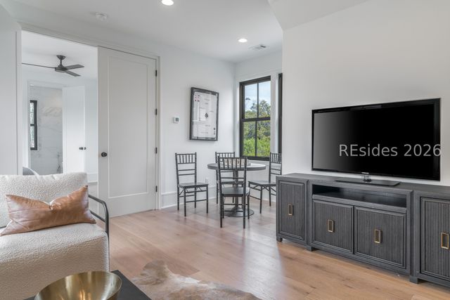 452 Davies Rd, Bluffton, SC 29910