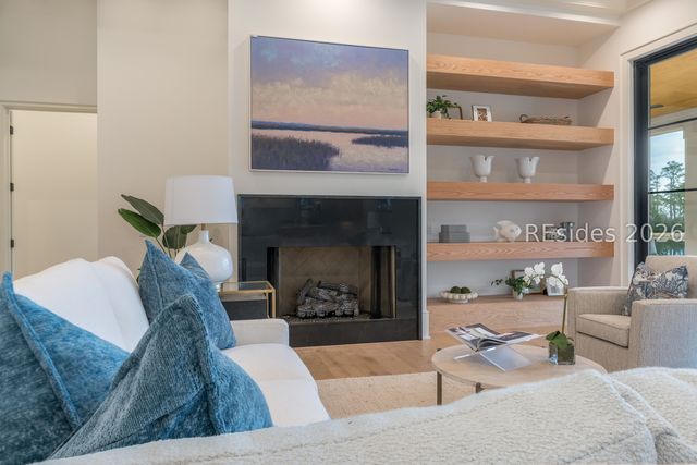 452 Davies Rd, Bluffton, SC 29910