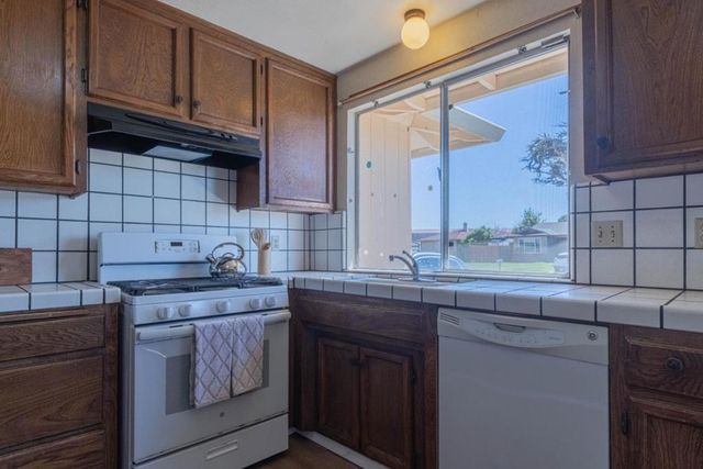 611 Argentine Drive, Salinas, CA 93905