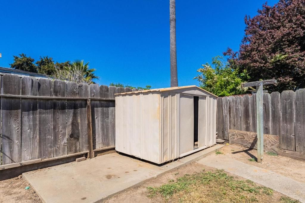 Image 35 of property listing at 611 Argentine Drive, Salinas, CA 93905