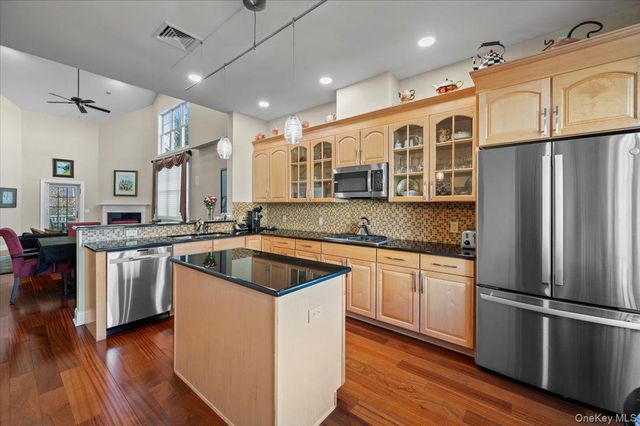 2279 Dalton Drive, Cortlandt Manor, NY 10567