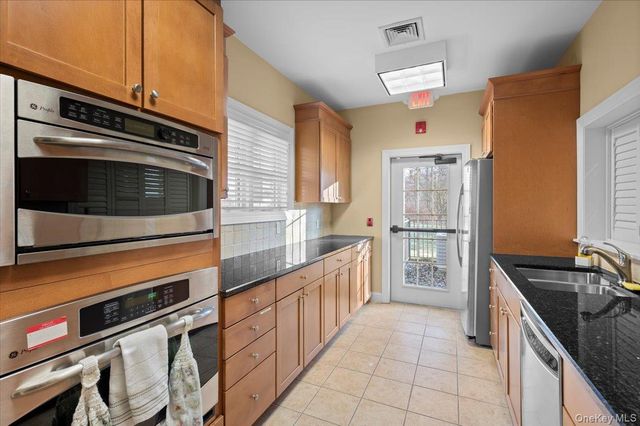 2279 Dalton Drive, Cortlandt Manor, NY 10567