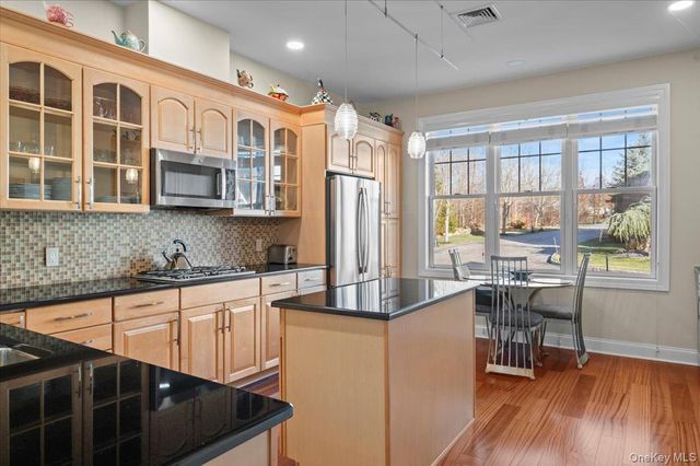 2279 Dalton Drive, Cortlandt Manor, NY 10567