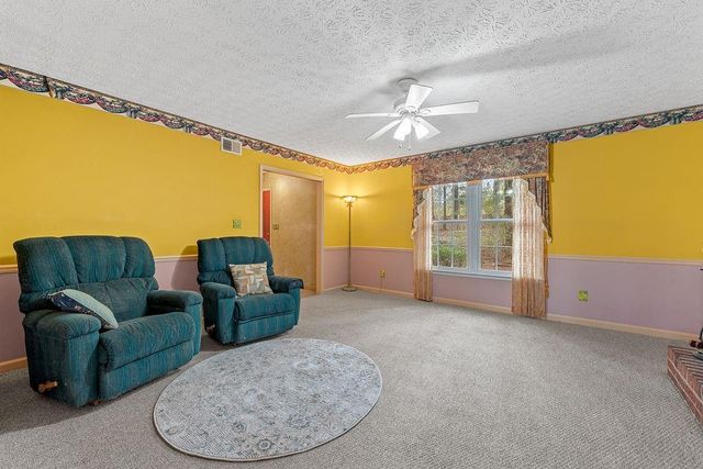 120 Chateau Circle, Fayetteville, GA 30215