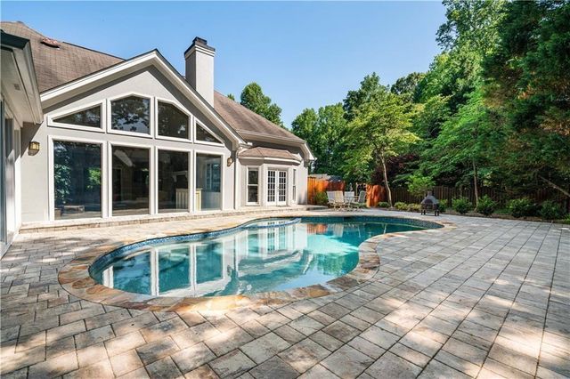 6045 Camden Court, Cumming, GA 30040