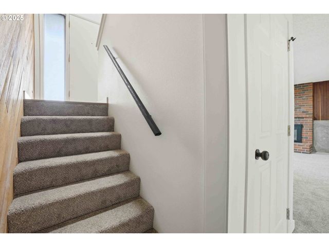 8818 Nw 18TH Ave, Vancouver, WA 98665