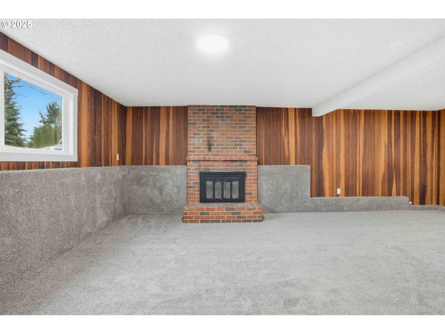 8818 Nw 18TH Ave, Vancouver, WA 98665