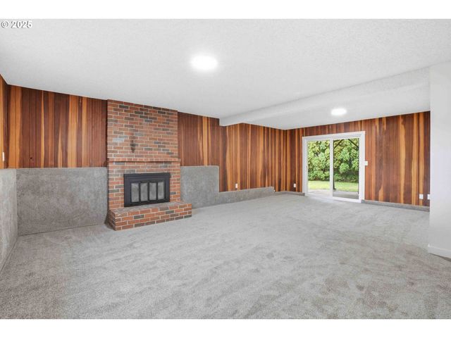 8818 Nw 18TH Ave, Vancouver, WA 98665