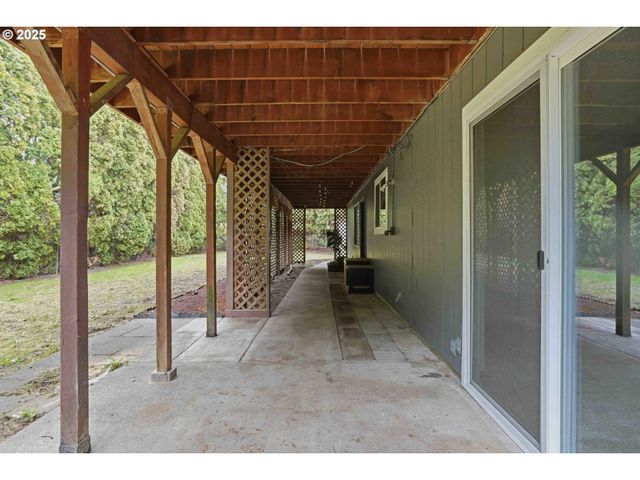 8818 Nw 18TH Ave, Vancouver, WA 98665