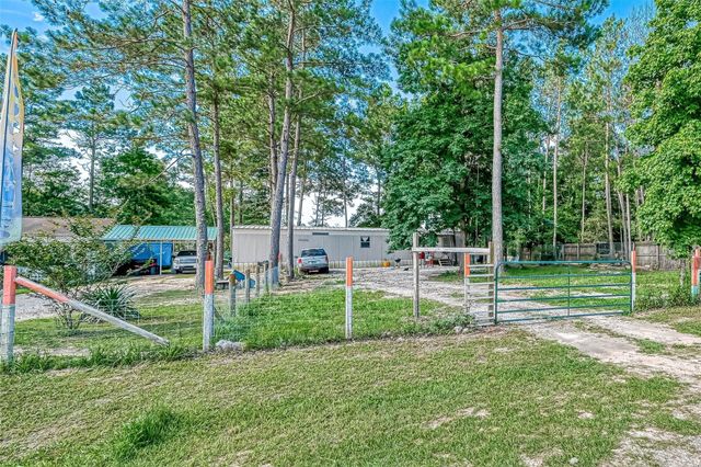 590 Devin Road, Cleveland, TX 77328