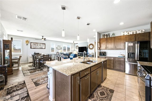 4459 South Button Willow Court, Pahrump, NV 89061