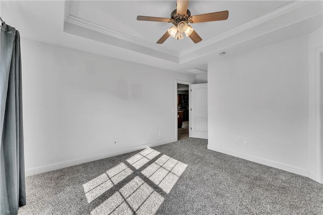 2944 Old Farmington Road, Fayetteville, AR 72704