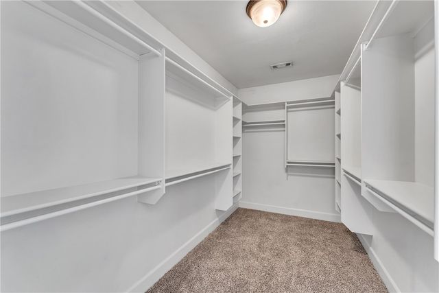 2944 Old Farmington Road, Fayetteville, AR 72704