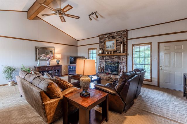 244 Pearson Road, Bigelow, AR 72016