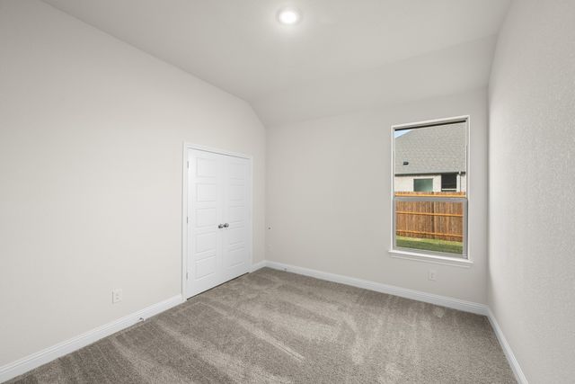 105 Grey Wolf Court, Godley, TX 76044