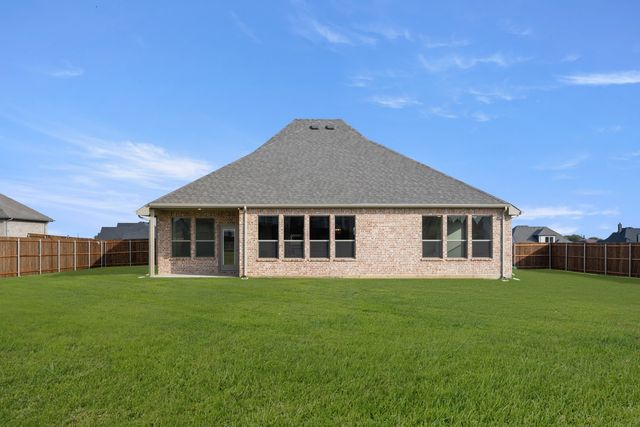 105 Grey Wolf Court, Godley, TX 76044