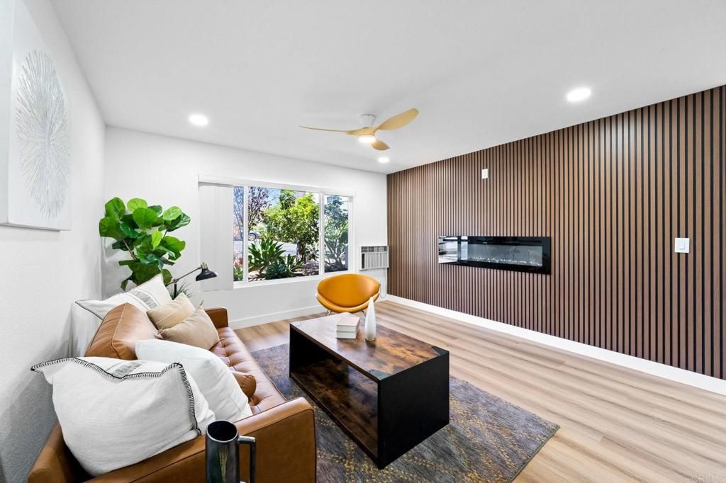 6735 Amherst Street 1E, San Diego, CA 92115