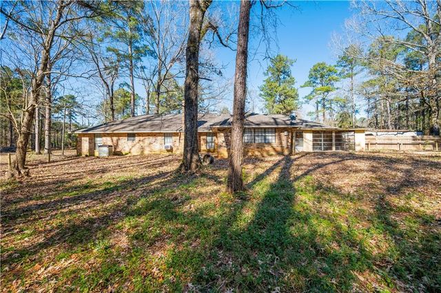 122 OLD BEAUBOUEF Road, Deville, LA 71328