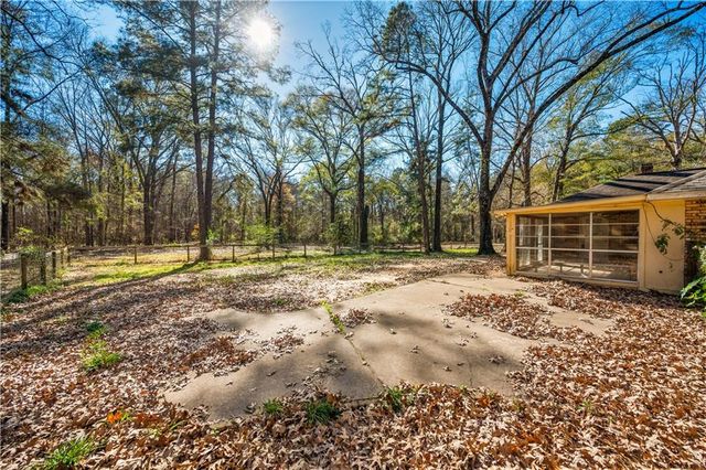 122 OLD BEAUBOUEF Road, Deville, LA 71328
