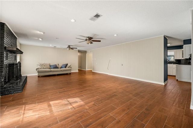 122 OLD BEAUBOUEF Road, Deville, LA 71328