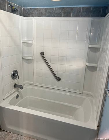 206 thompson, San Antonio, TX 78225