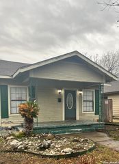 206 thompson, San Antonio, TX 78225