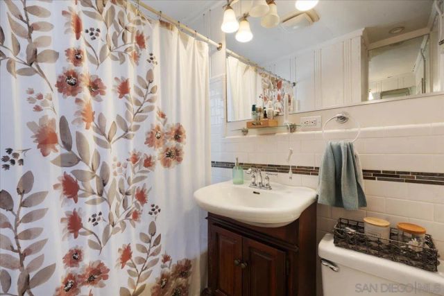 3710-3712 Louisiana, San Diego, CA 92104