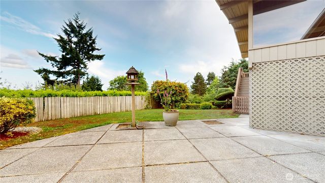 16020 7th Avenue SW, Burien, WA 98166