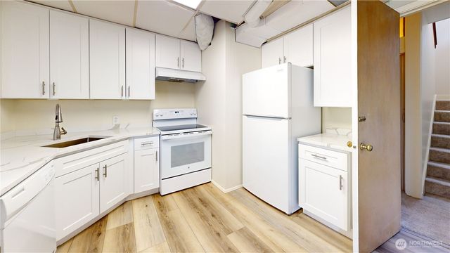 16020 7th Avenue SW, Burien, WA 98166