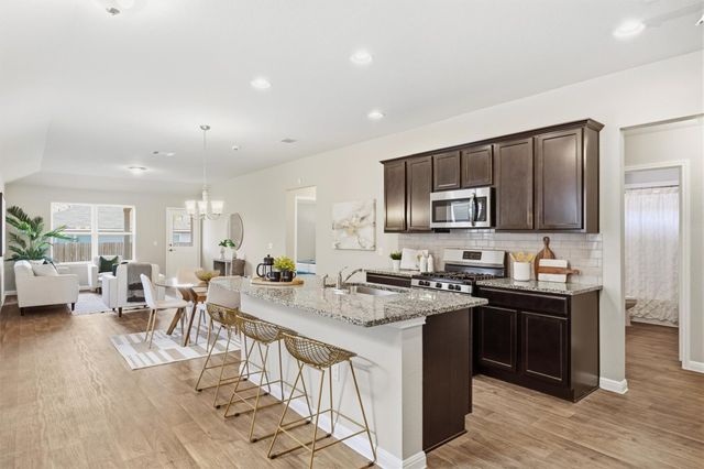 201 Yoakum ST, Leander, TX 78641