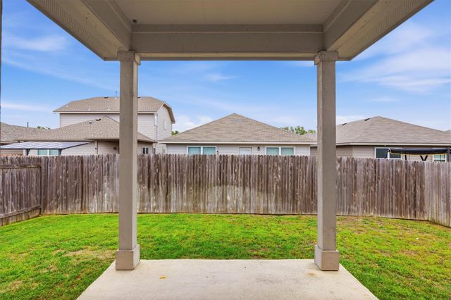 201 Yoakum ST, Leander, TX 78641