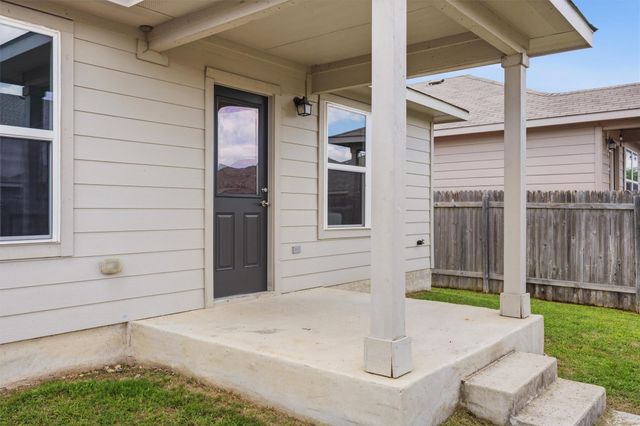 201 Yoakum ST, Leander, TX 78641