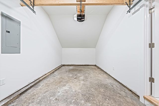 41 Nancy Place, Massapequa, NY 11758