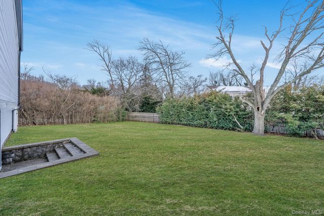 41 Nancy Place, Massapequa, NY 11758