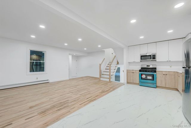 41 Nancy Place, Massapequa, NY 11758