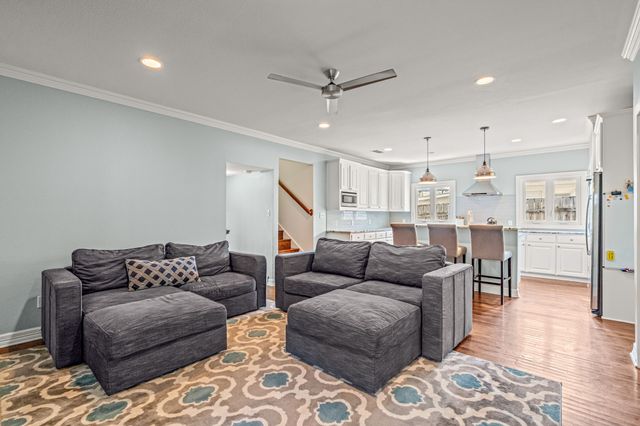 4621 Lafayette Avenue, Fort Worth, TX 76107