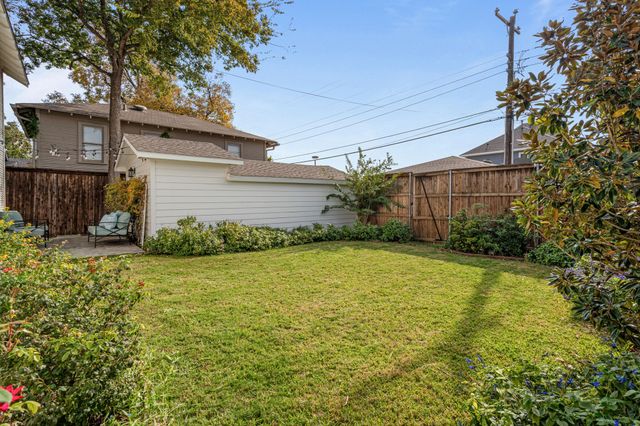 4621 Lafayette Avenue, Fort Worth, TX 76107