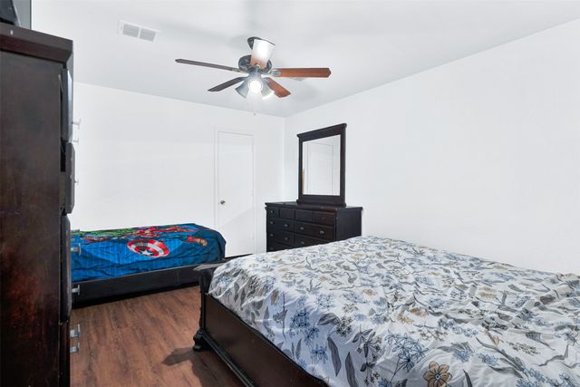 5722 Firethorn Drive, Dallas, TX 75249