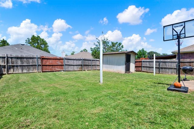 5722 Firethorn Drive, Dallas, TX 75249