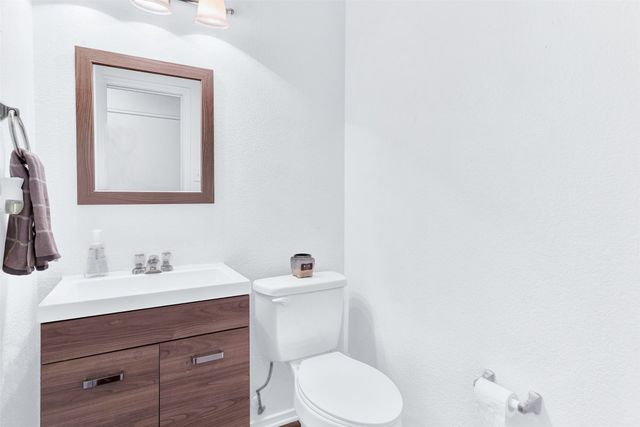 5722 Firethorn Drive, Dallas, TX 75249