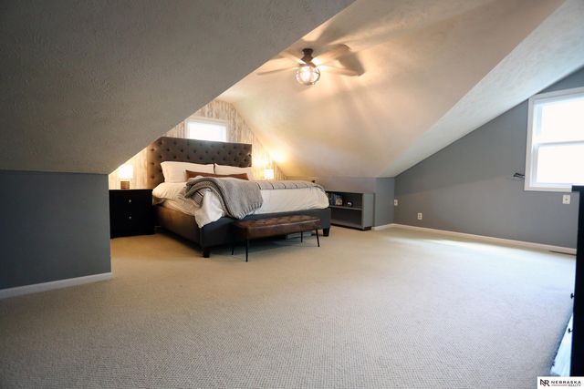 808 taylor Street, Papillion, NE 68046