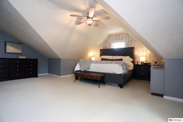 808 taylor Street, Papillion, NE 68046