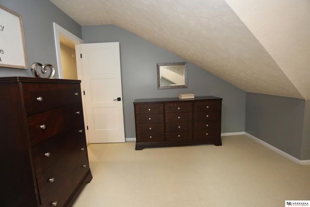 808 taylor Street, Papillion, NE 68046