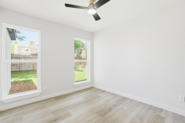 1722 Cherry Bend Drive, Houston, TX 77077