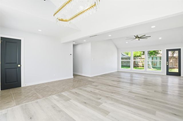 1722 Cherry Bend Drive, Houston, TX 77077