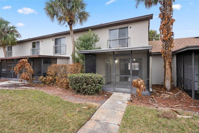 5175 LA MANCHA COURT 31, Orlando, FL 32822