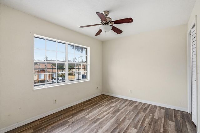 5175 LA MANCHA COURT 31, Orlando, FL 32822