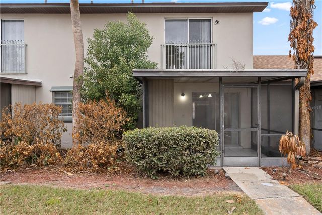 5175 LA MANCHA COURT 31, Orlando, FL 32822