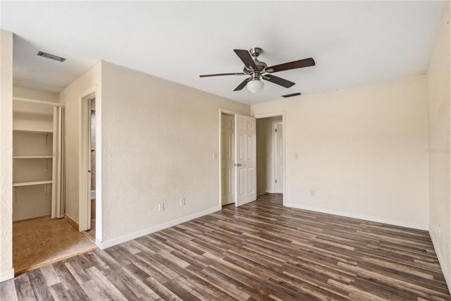 5175 LA MANCHA COURT 31, Orlando, FL 32822